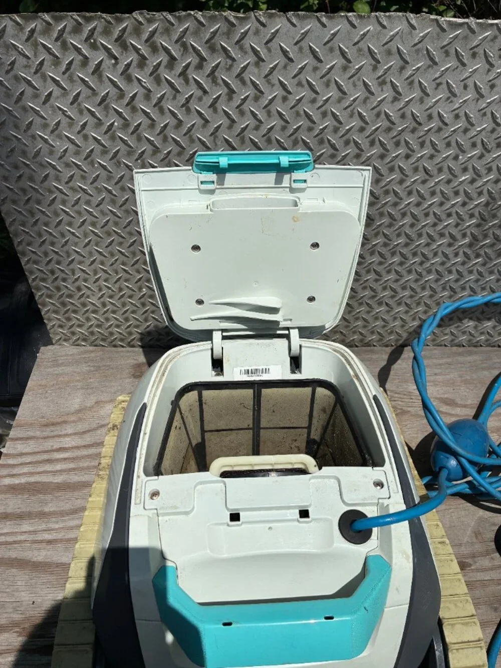Maytronics Dolphin Active 10 Robotic Ground Pool Cleaner Basic 115 Power Supply